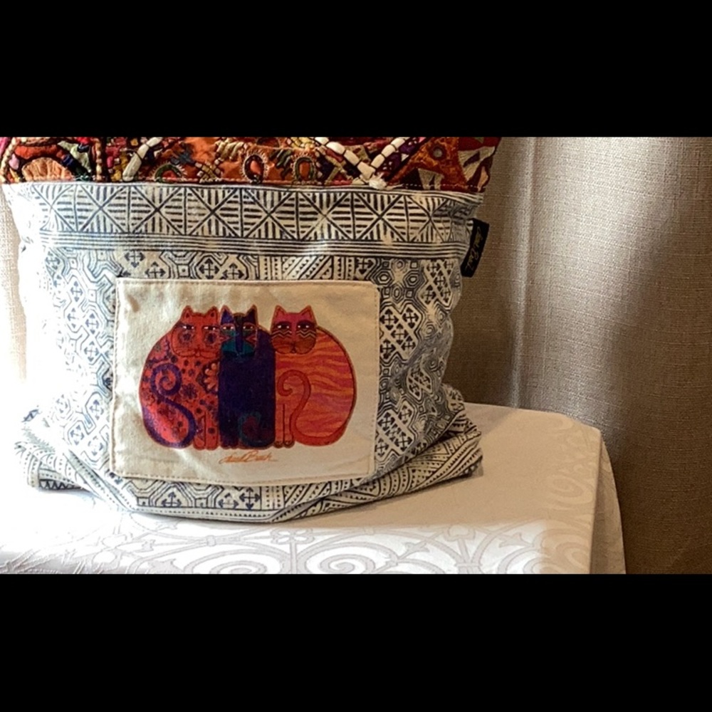 Vintage Laurel Burch Tote bag.